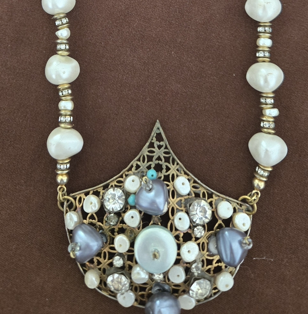 Borbonese Vintage Costume Short Beaded Necklace